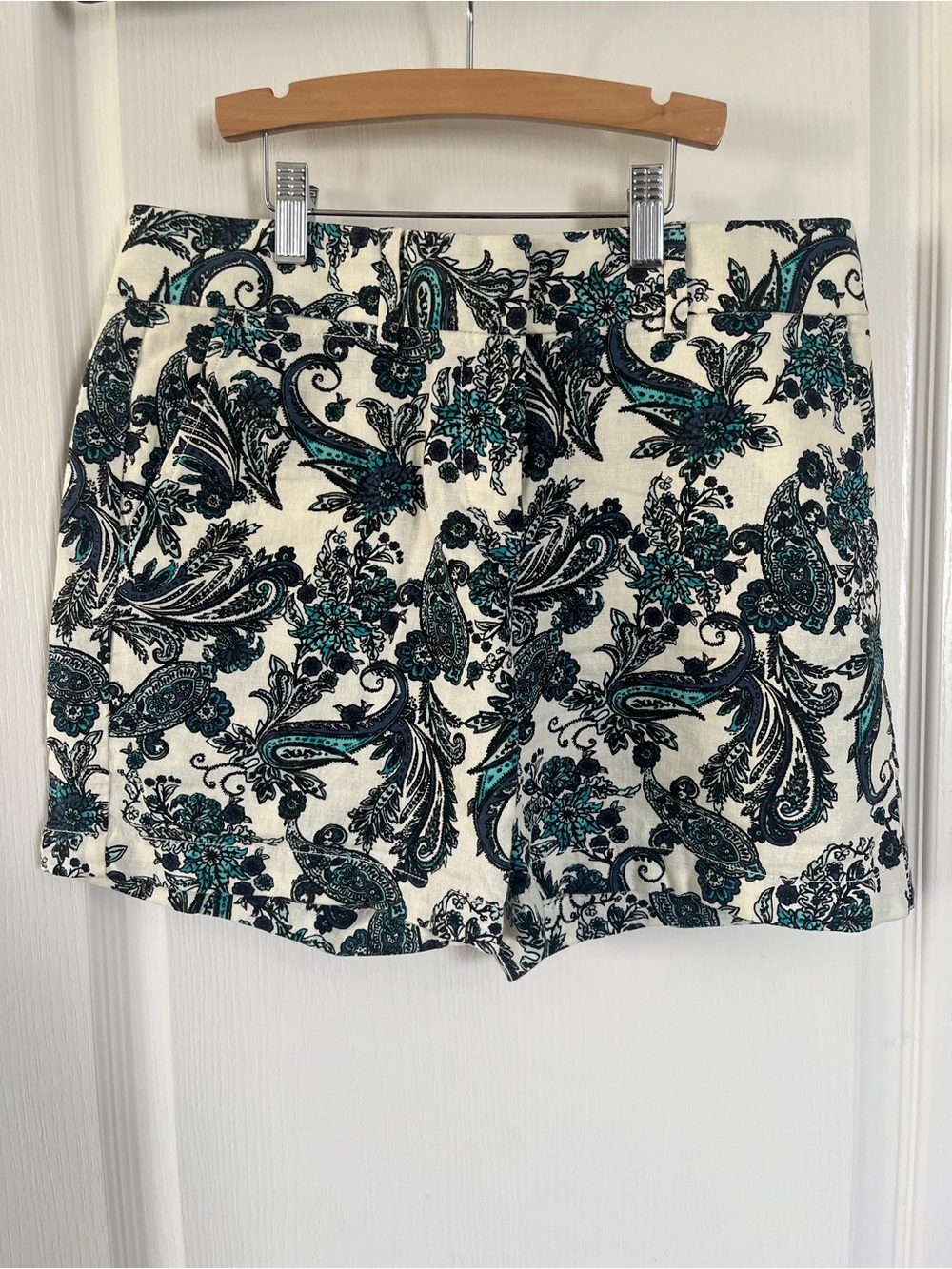 LOFT Linen Cream & Blue Paisley Shorts
